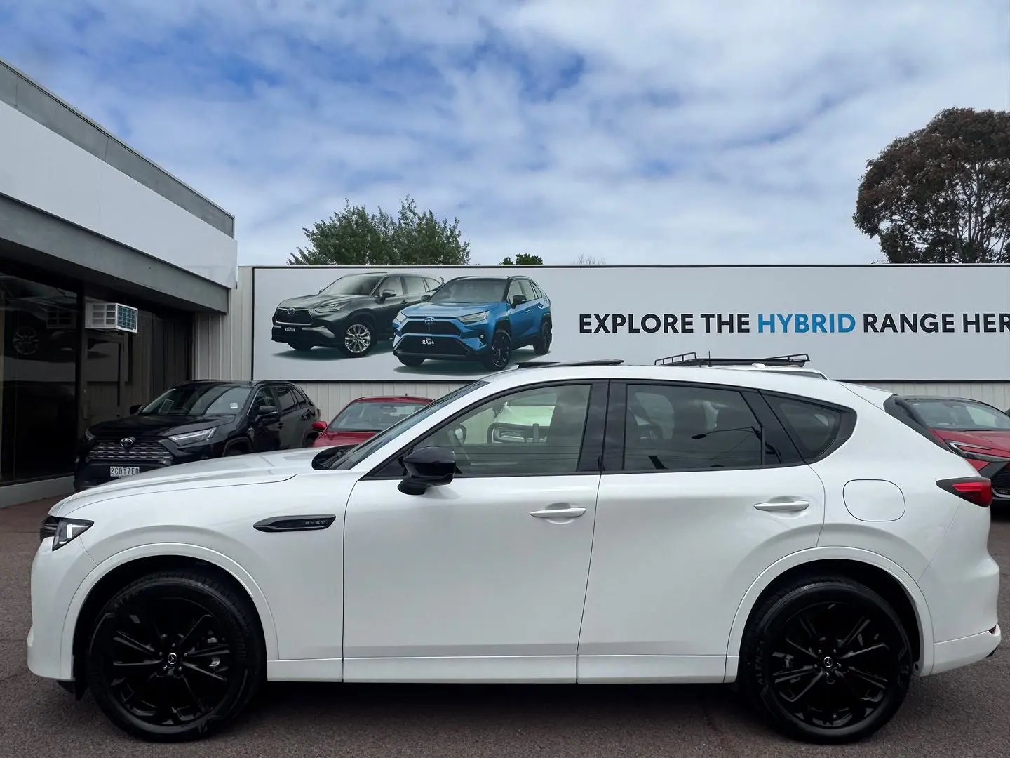 2023 Mazda CX-60 Gallery Image 9