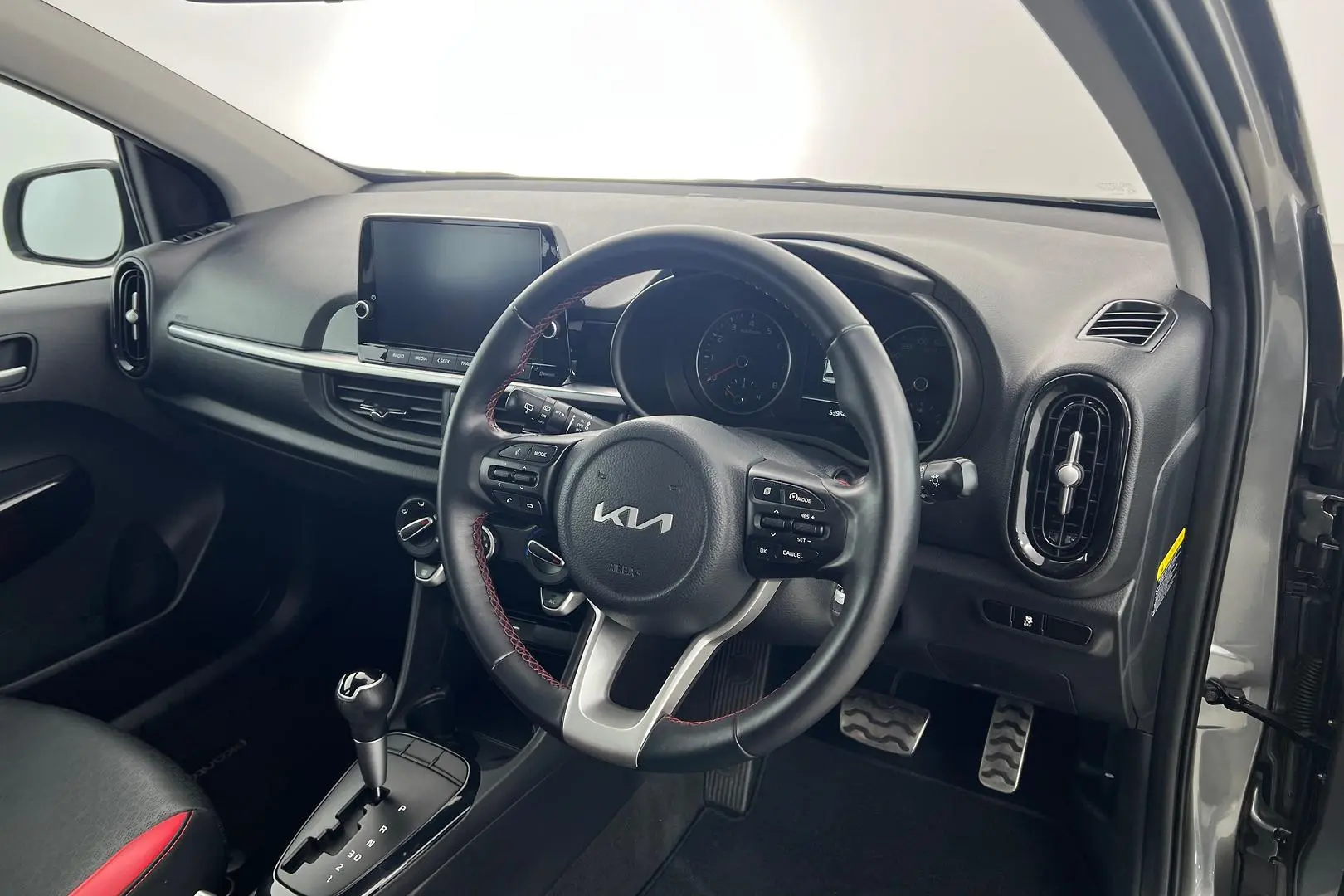 2022 Kia Picanto Gallery Image 13