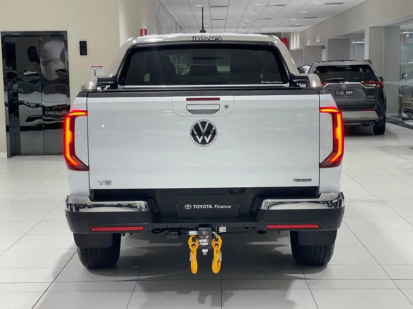 2023 Volkswagen Amarok Gallery Image 8