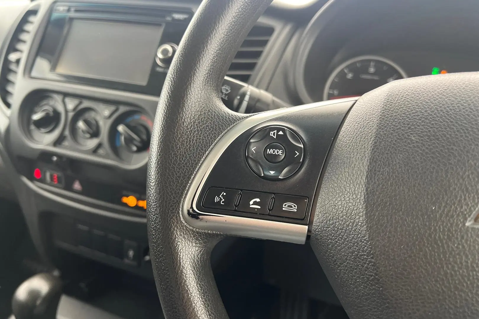 2017 Mitsubishi Triton Gallery Image 20