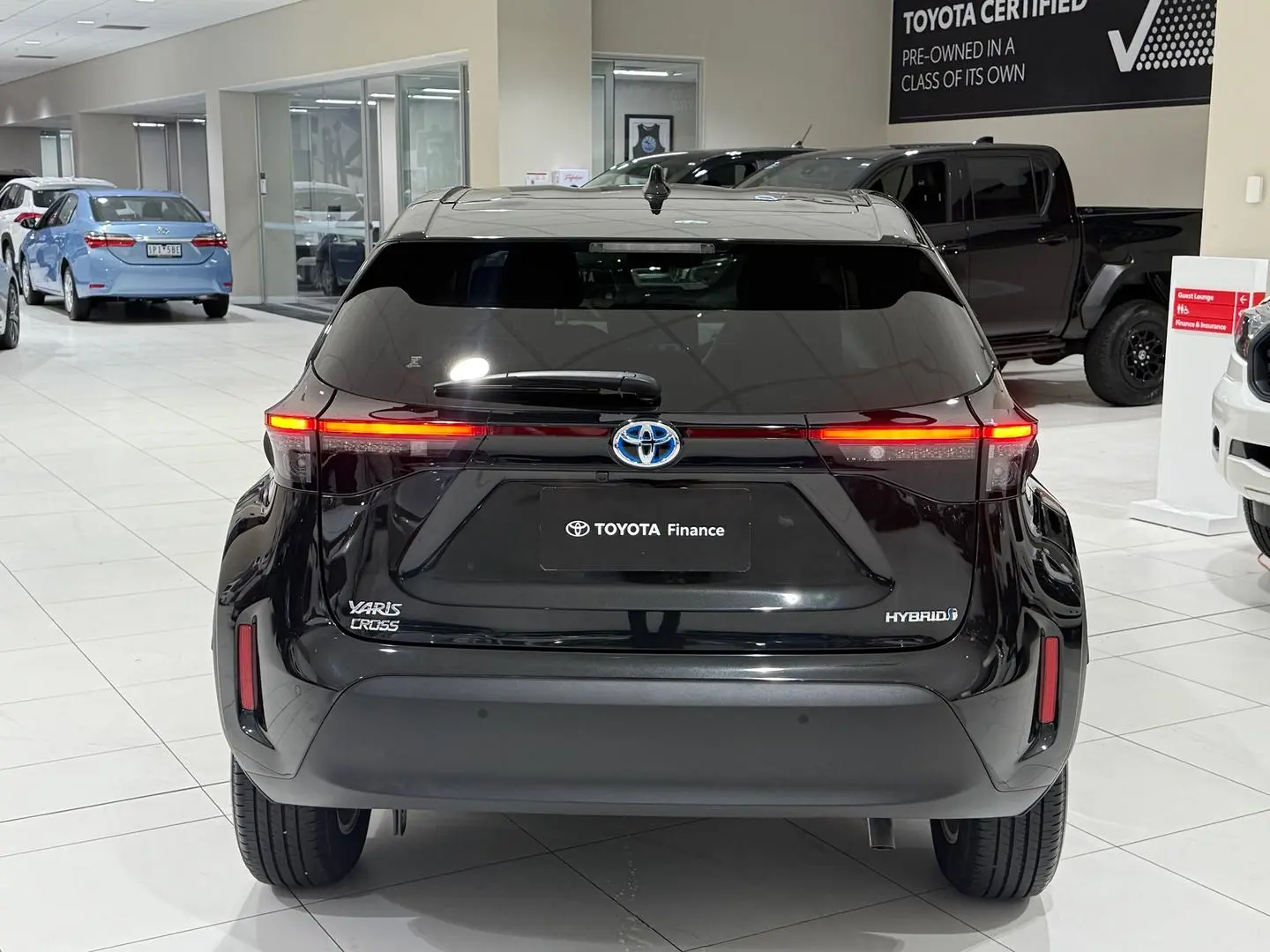 2023 Toyota Yaris Cross Gallery Image 9