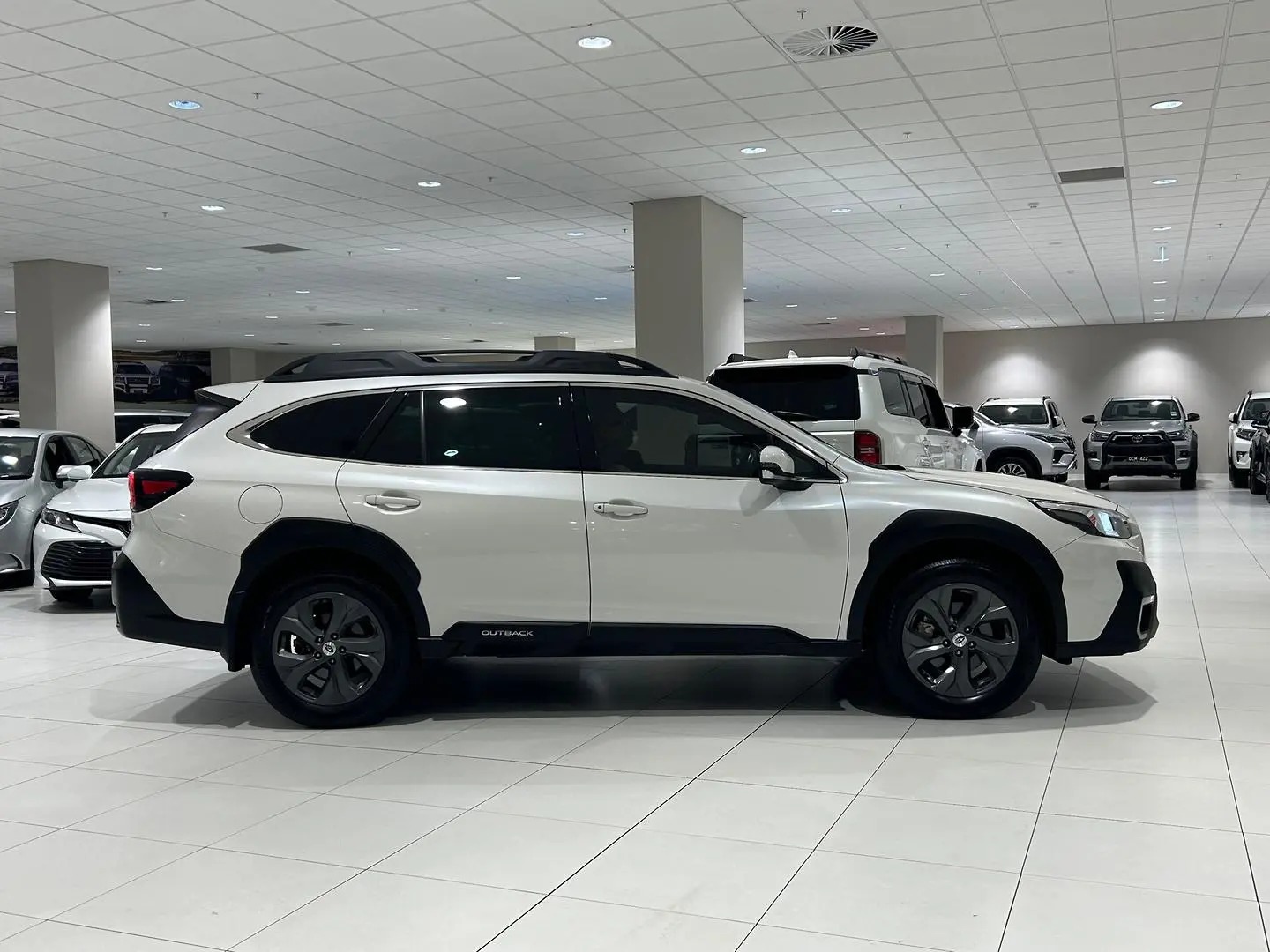 2021 Subaru Outback Gallery Image 2