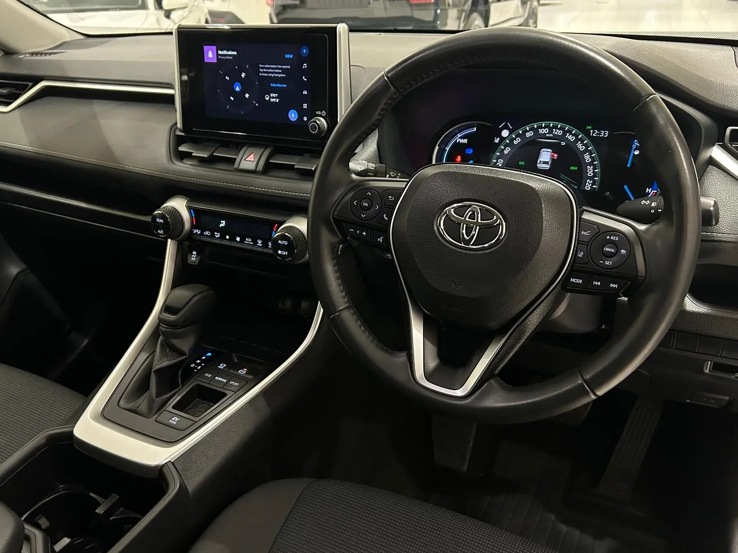 2023 Toyota Rav4 Gallery Image 11