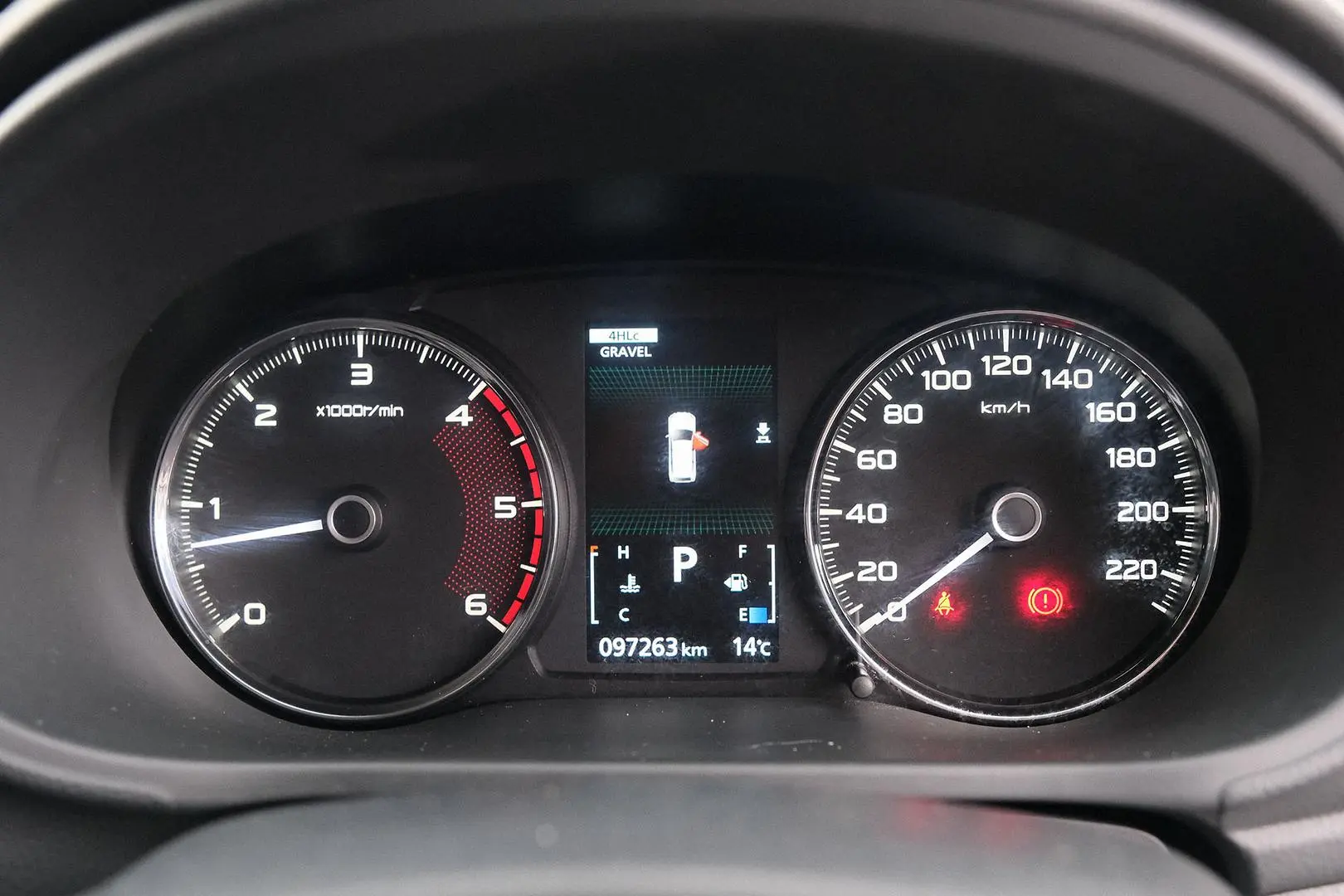 2018 Mitsubishi Pajero Sport Gallery Image 17
