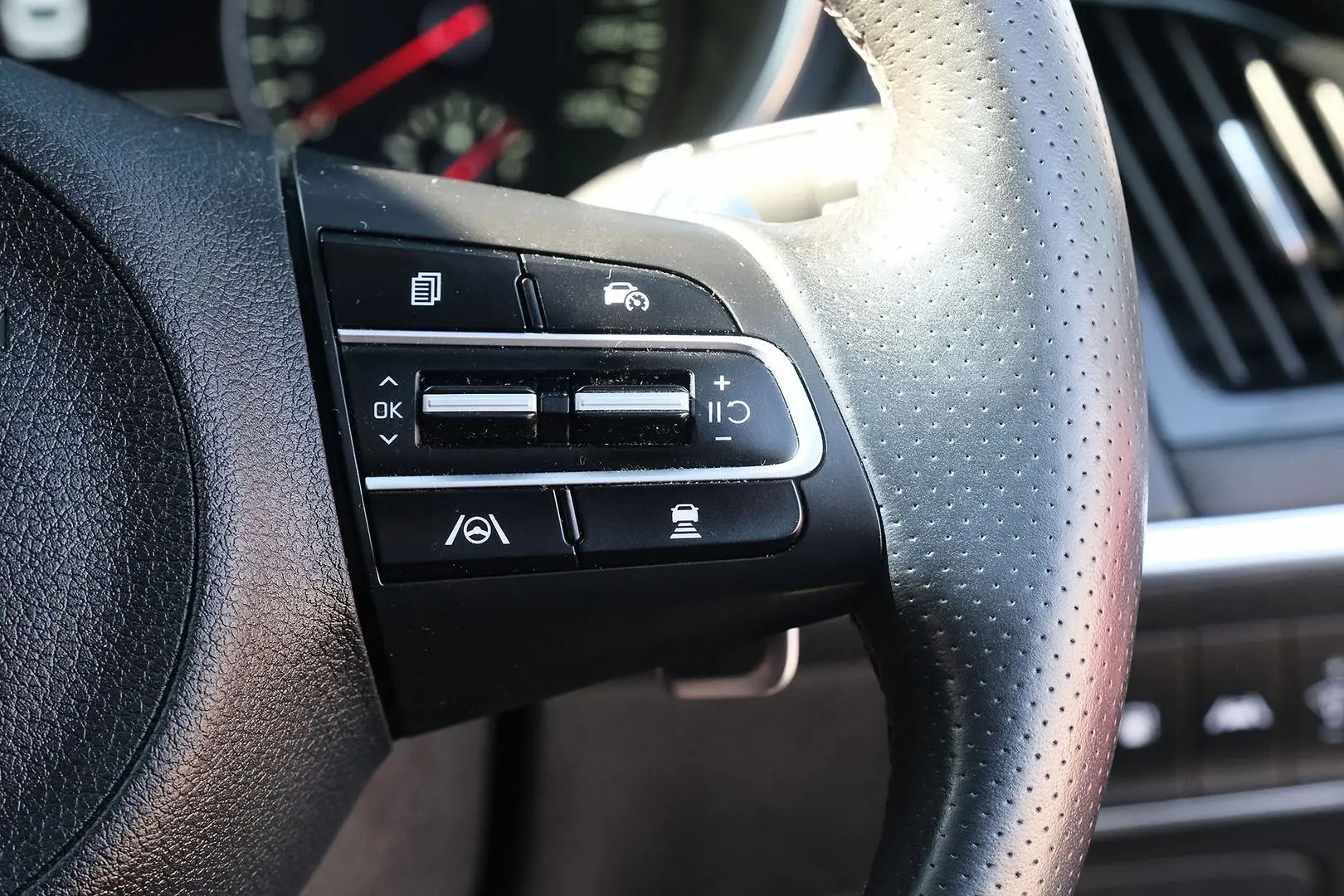 2023 Kia Stinger Gallery Image 15
