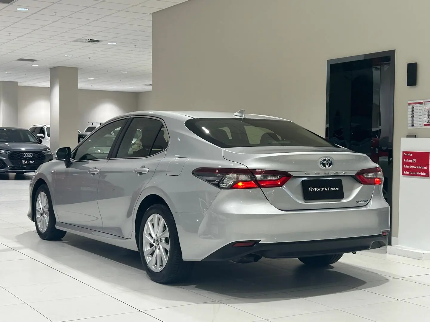2024 Toyota Camry Gallery Image 8