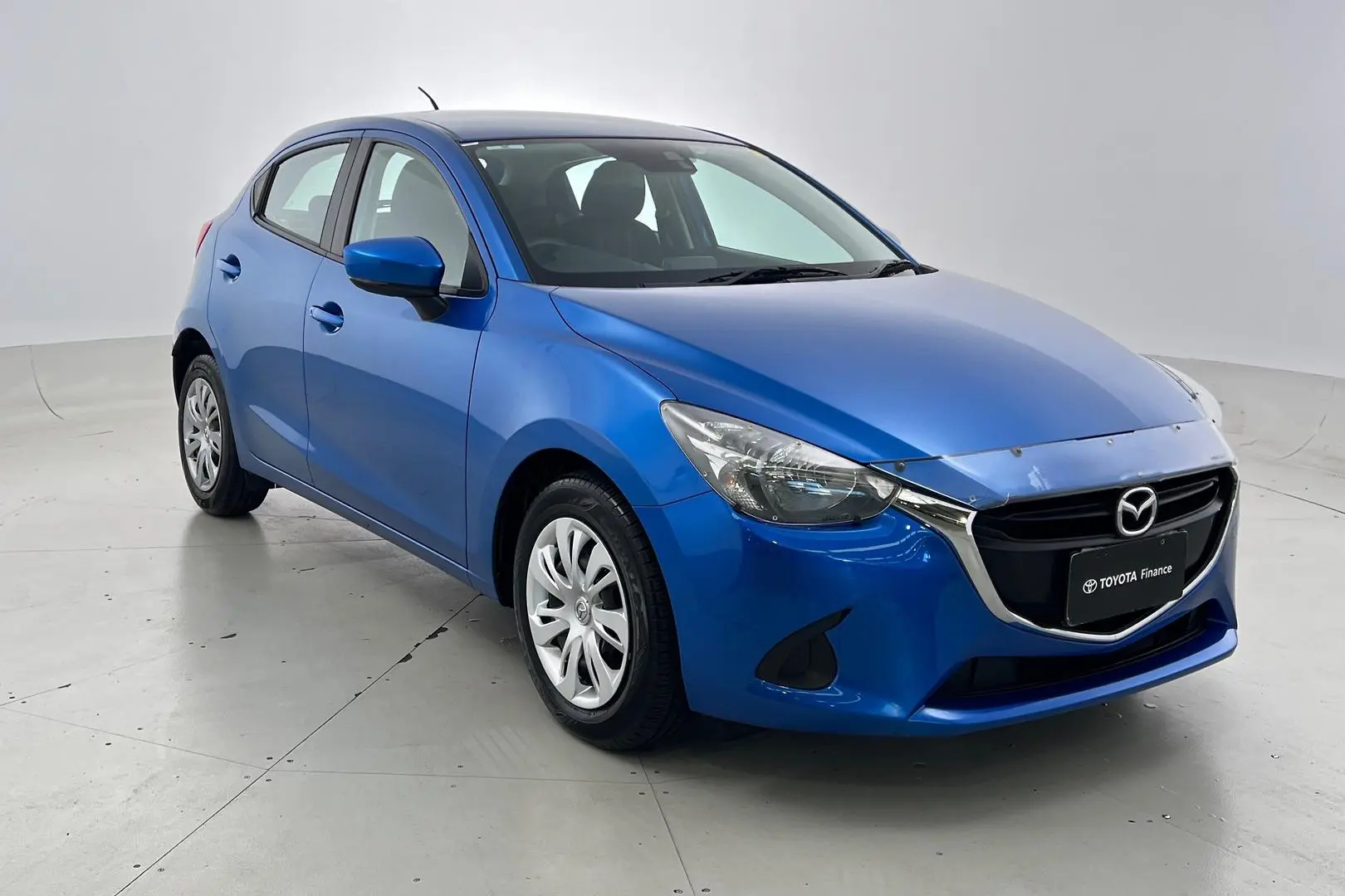 2018 Mazda 2 Gallery Image 1