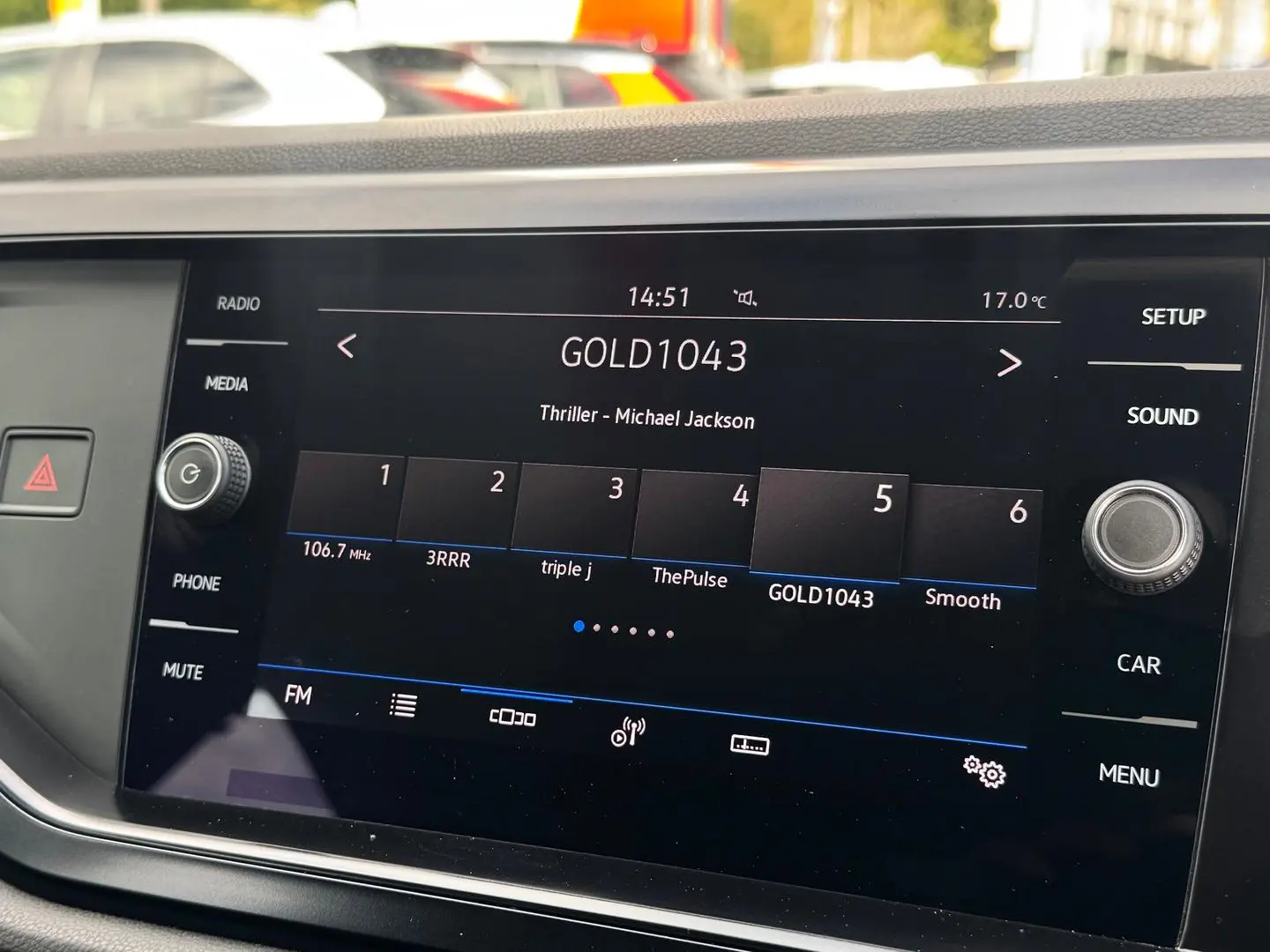 2021 Volkswagen Polo Gallery Image 16