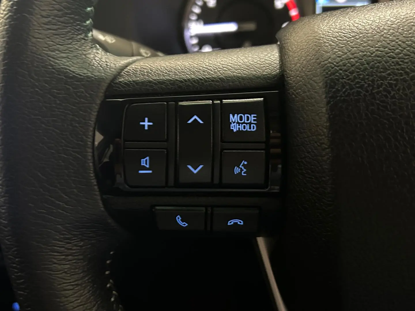 2021 Toyota Hilux Gallery Image 21