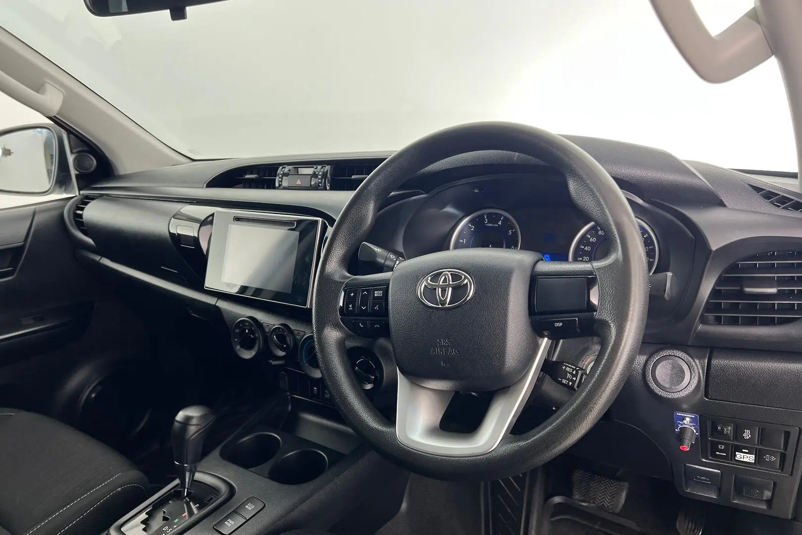 2018 Toyota Hilux Gallery Image 13