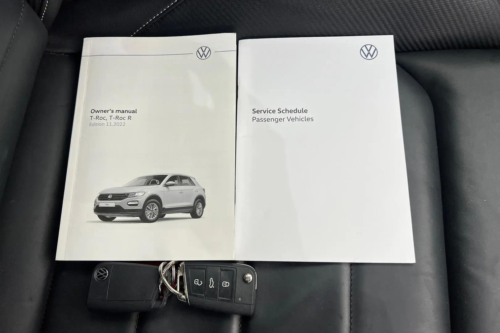 2023 Volkswagen T-Roc Gallery Image 23