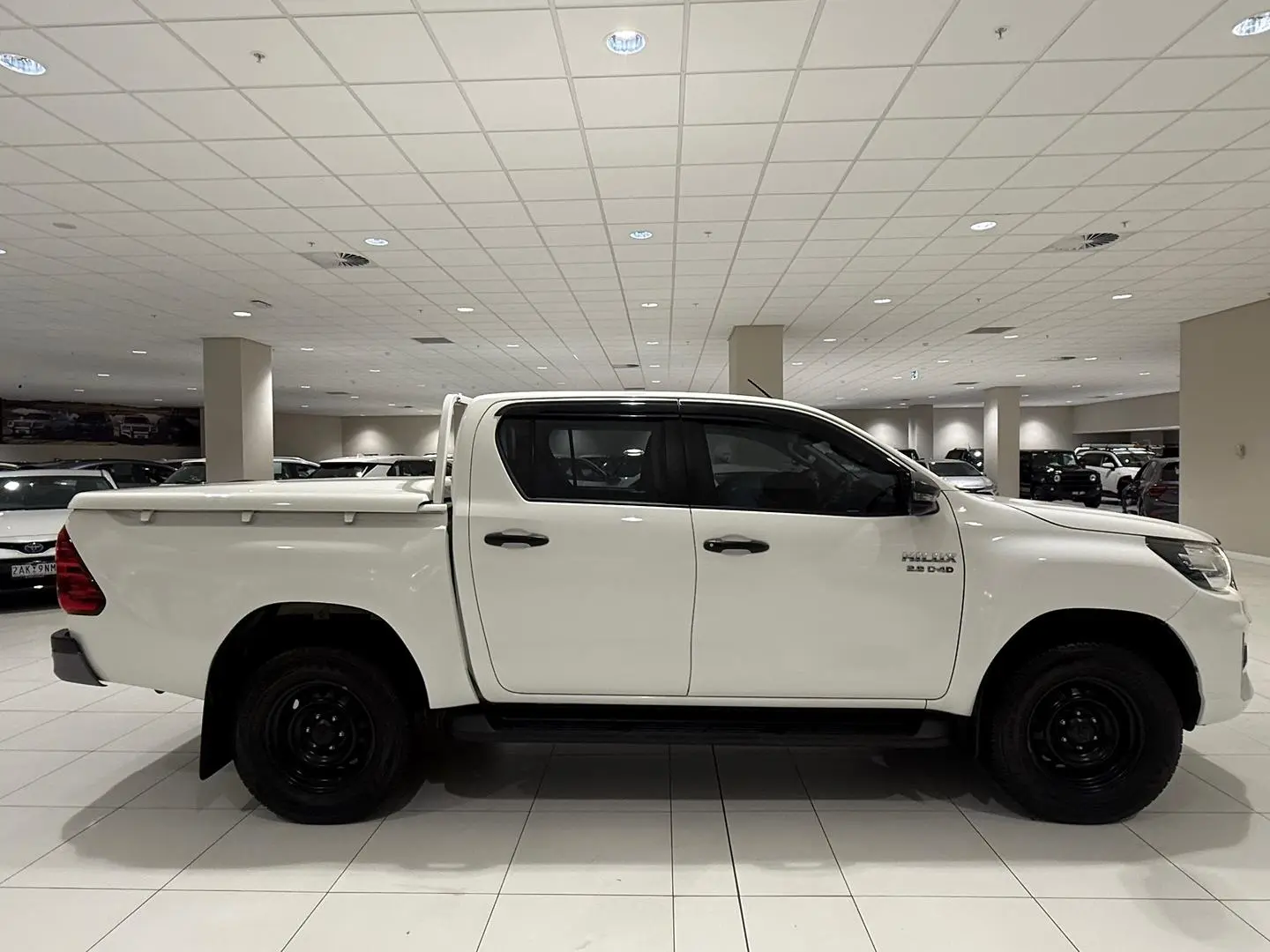 2020 Toyota Hilux Gallery Image 2