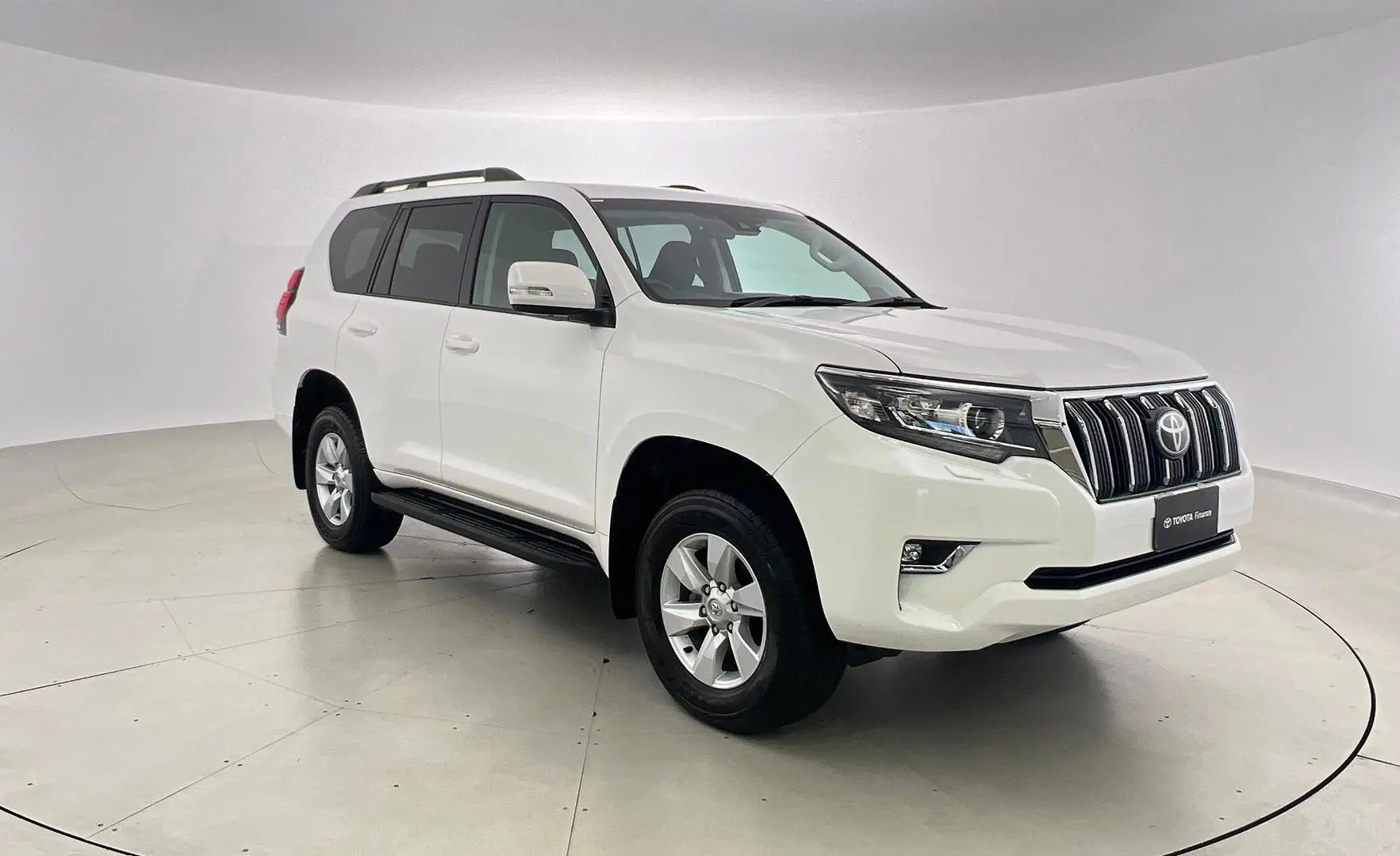 2023 Toyota Landcruiser Prado Gallery Image 1