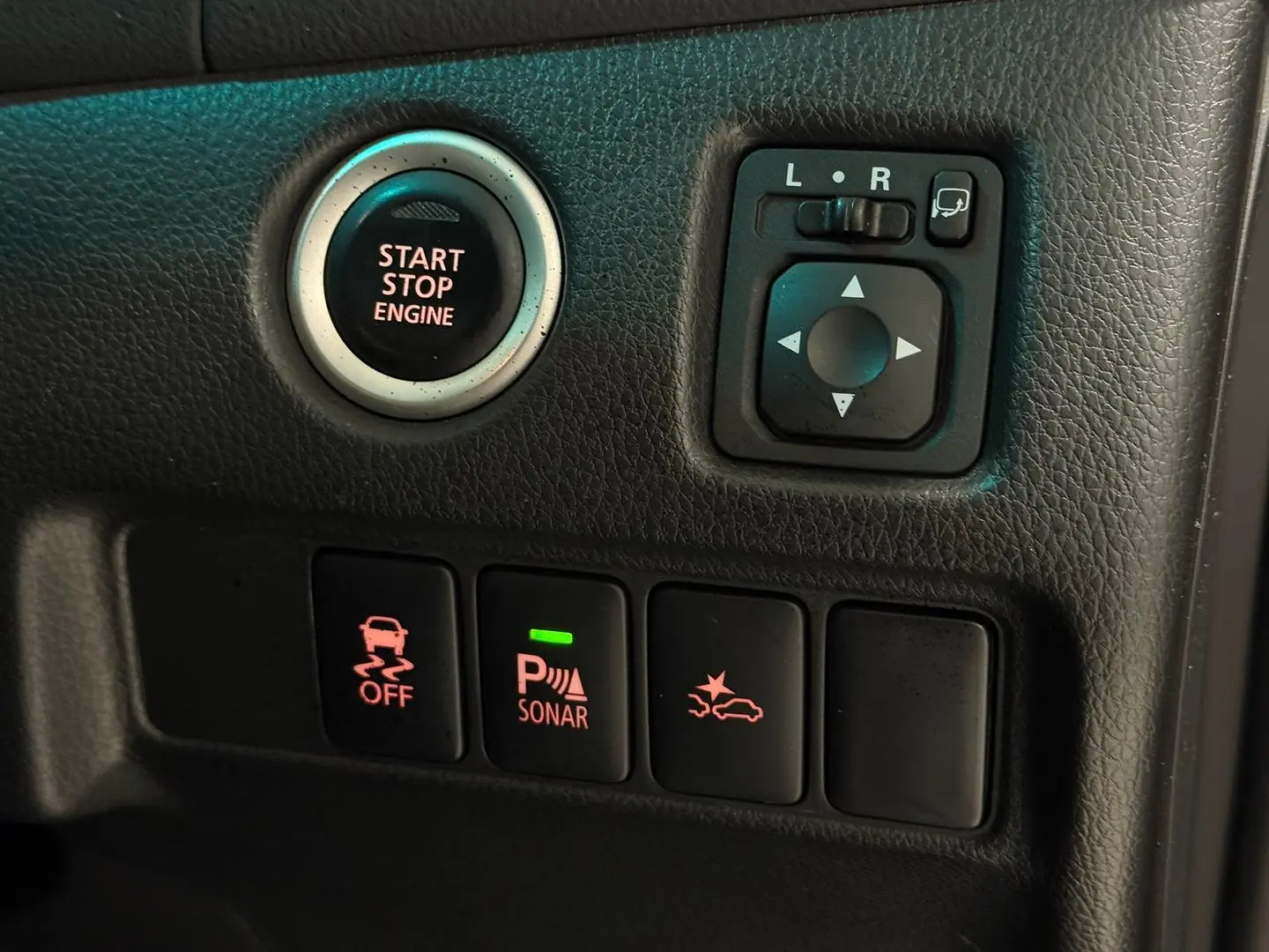 2022 Mitsubishi Pajero Sport Gallery Image 25