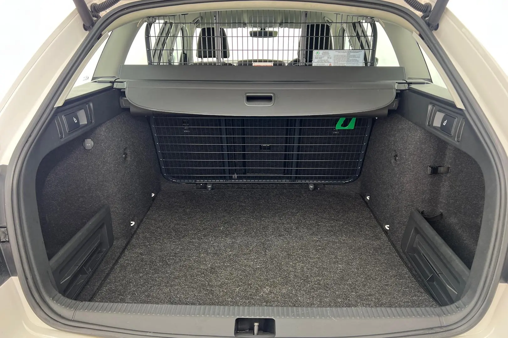 2020 SKODA Octavia Gallery Image 15