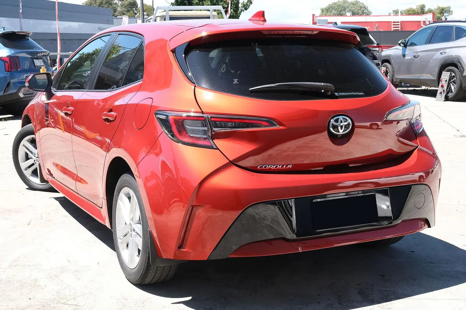 2019 Toyota Corolla Gallery Image 2