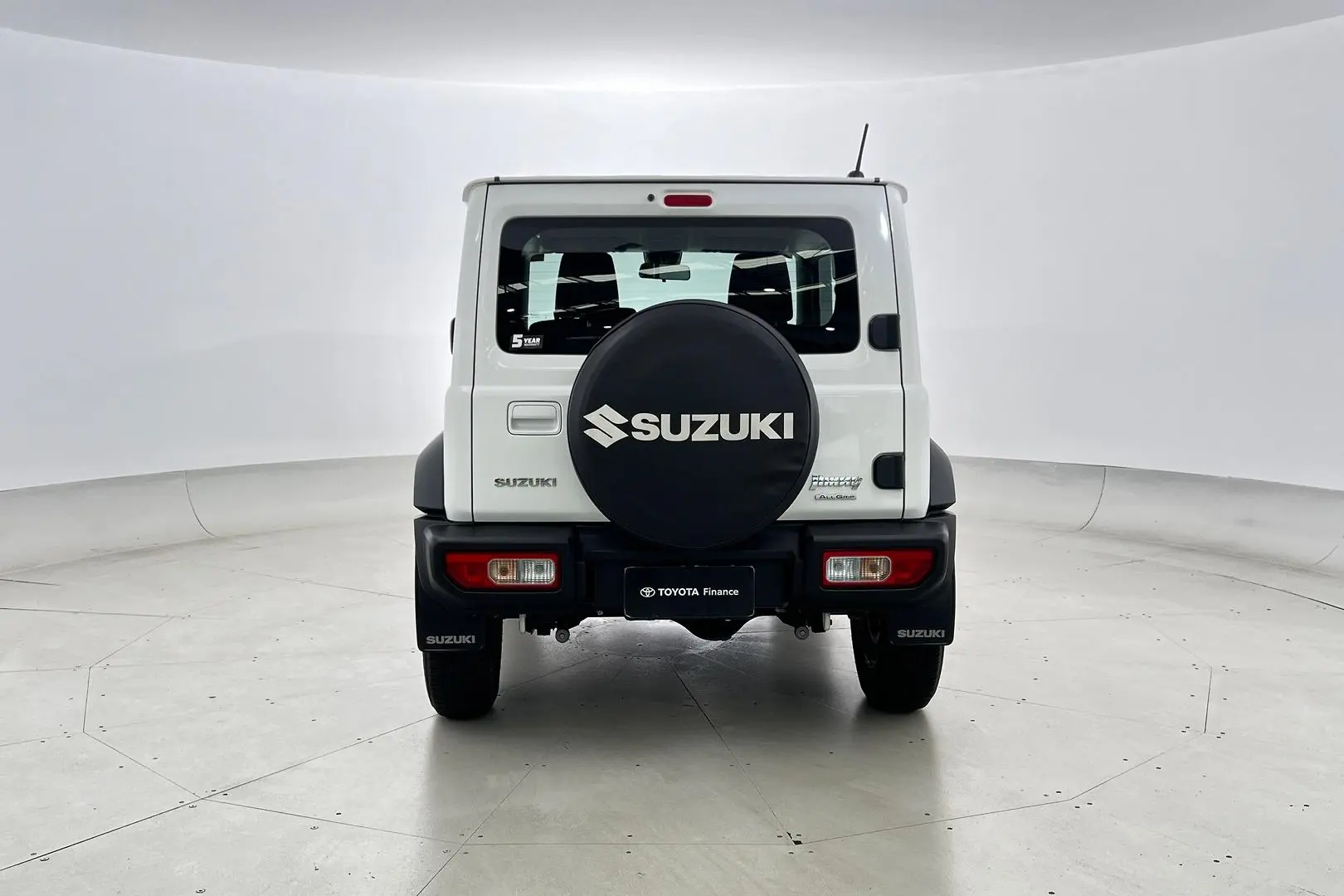 2022 Suzuki Jimny Gallery Image 6