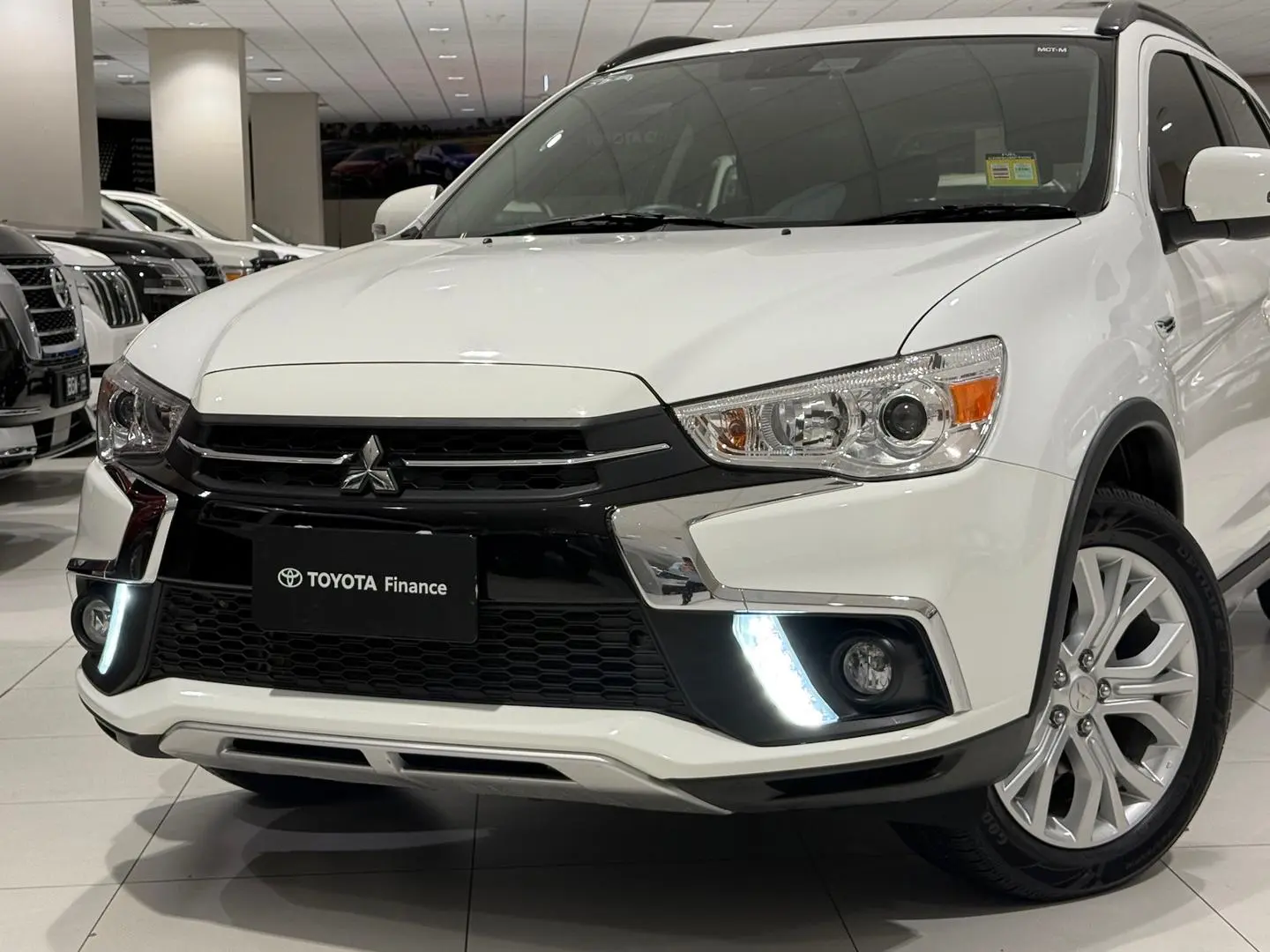 2018 Mitsubishi Asx Gallery Image 7