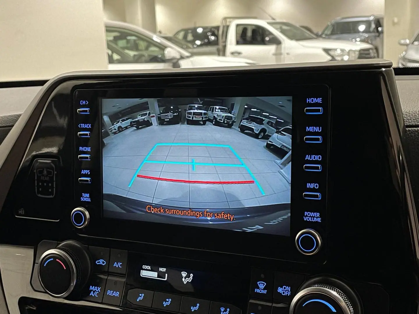2022 Toyota Kluger Gallery Image 16