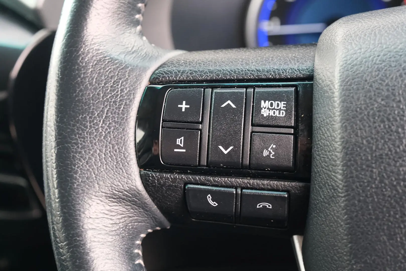 2020 Toyota Hilux Gallery Image 16