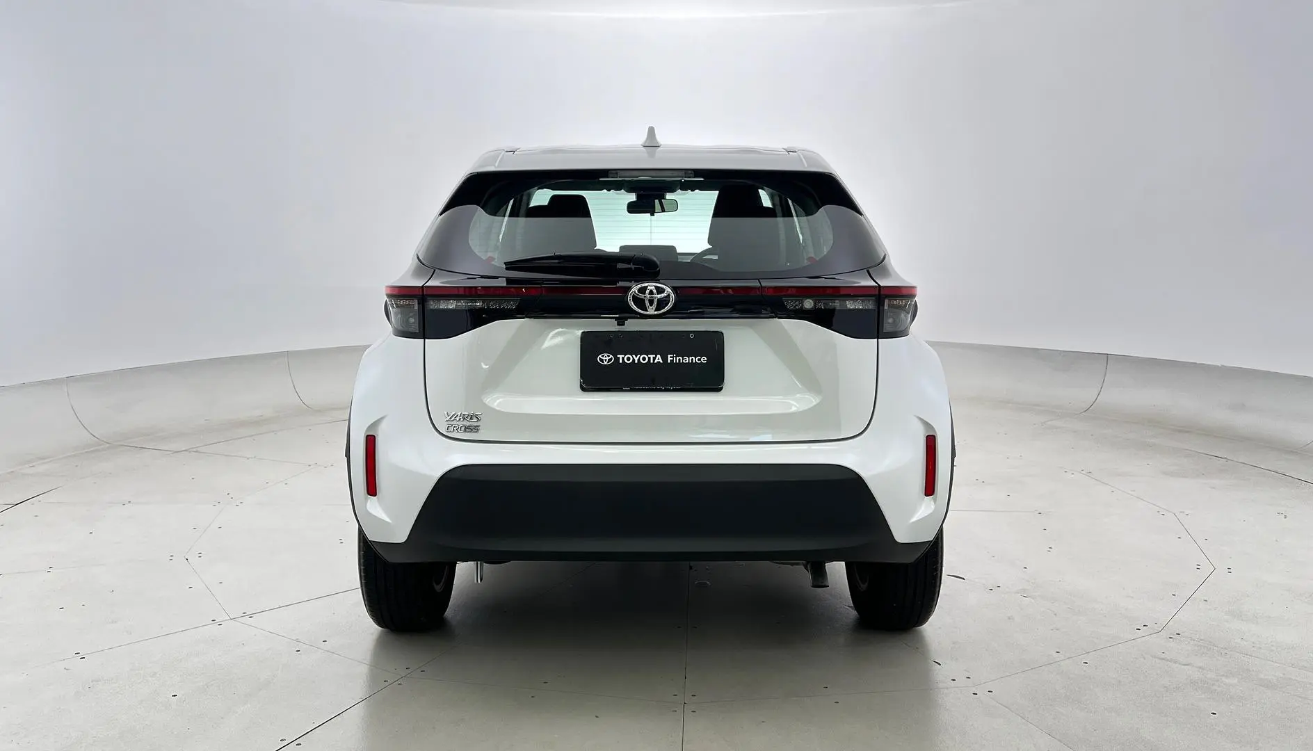 2023 Toyota Yaris Cross Gallery Image 6