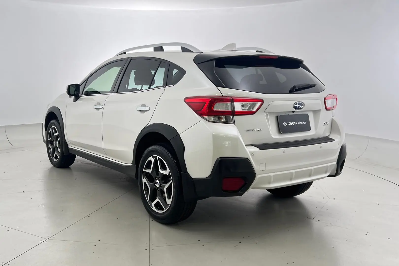 2017 Subaru XV Gallery Image 9
