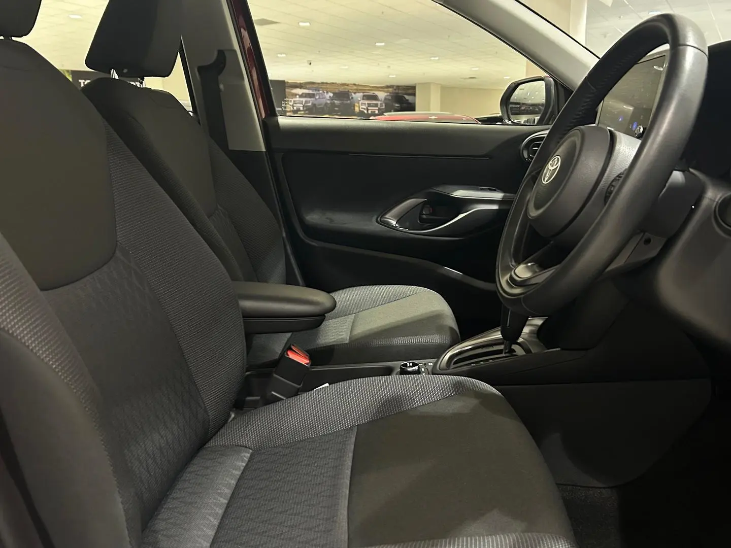 2024 Toyota Yaris Cross Gallery Image 11