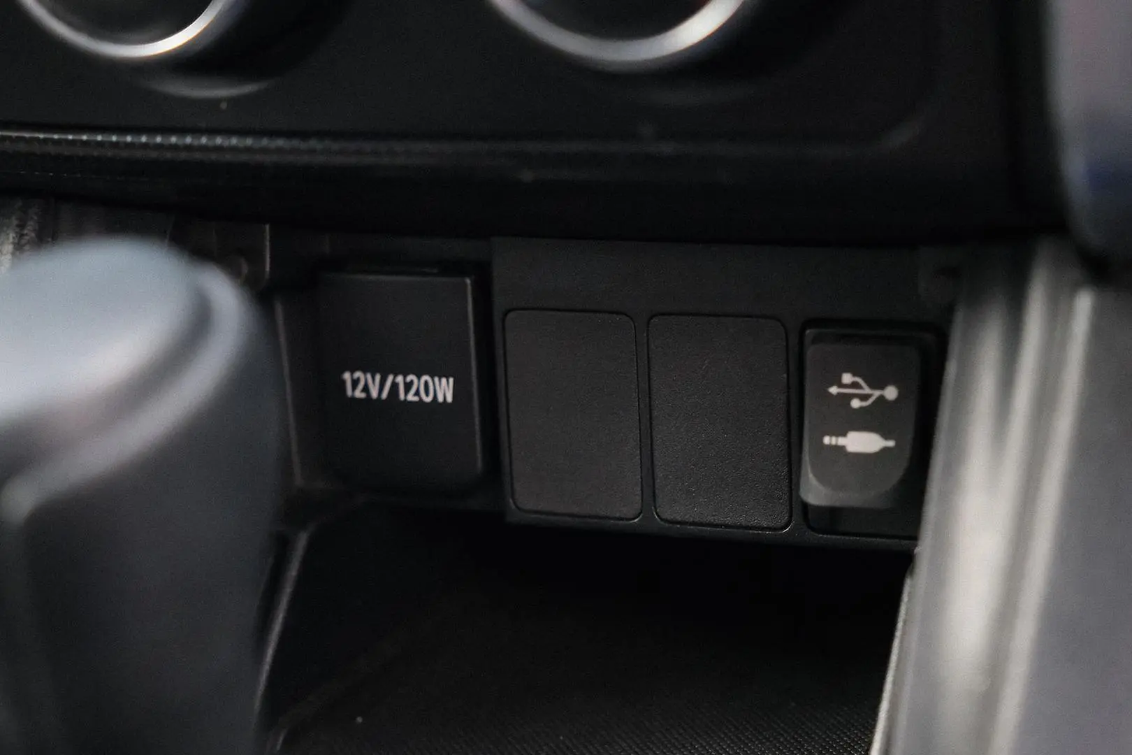 2016 Toyota Corolla Gallery Image 21