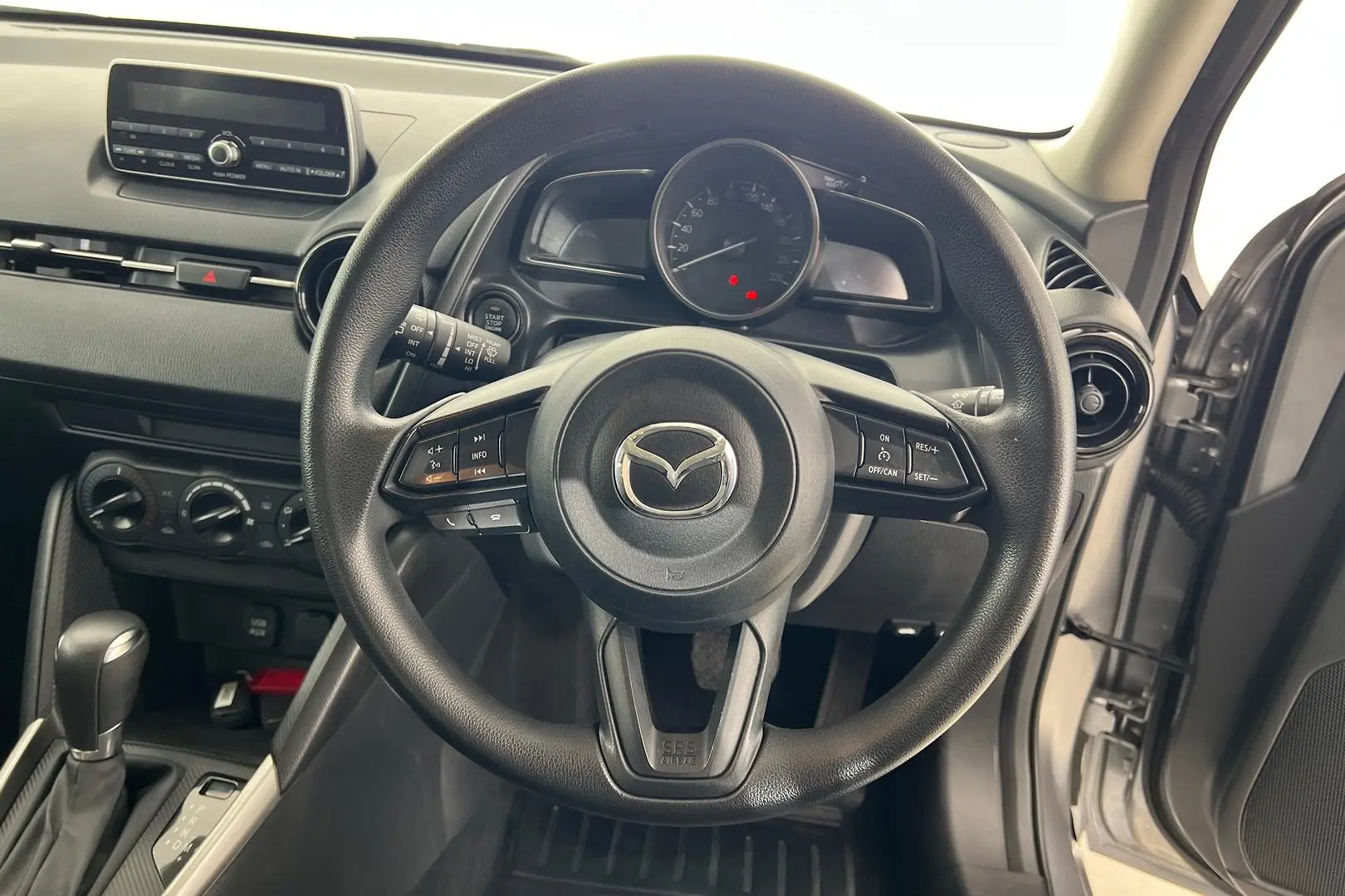 2017 Mazda 2 Gallery Image 14