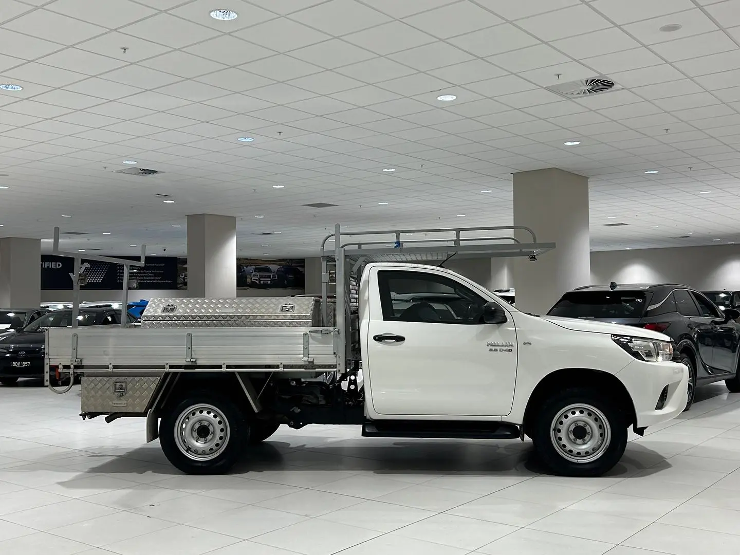 2020 Toyota Hilux Gallery Image 2