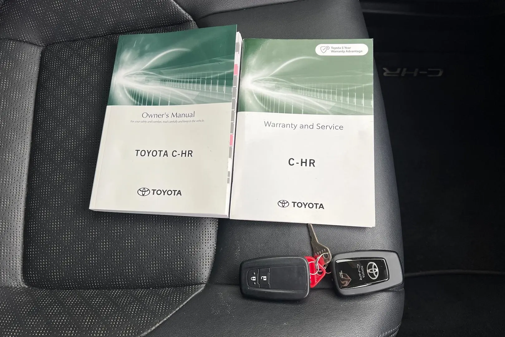 2023 Toyota C-HR Gallery Image 21
