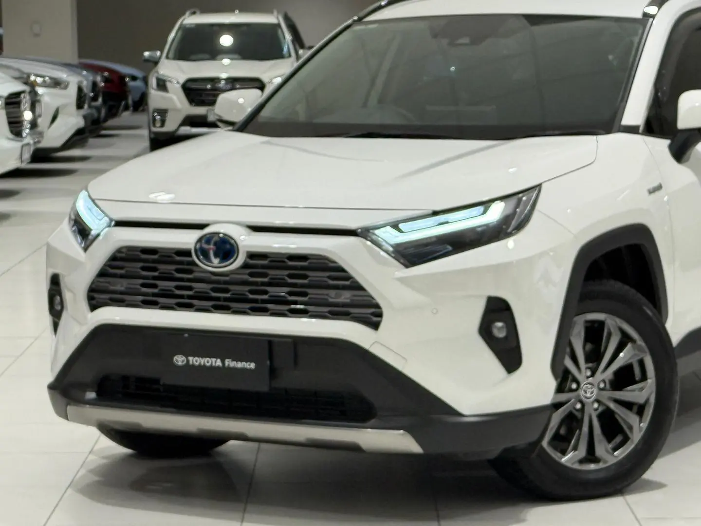 2024 Toyota RAV4 Gallery Image 7