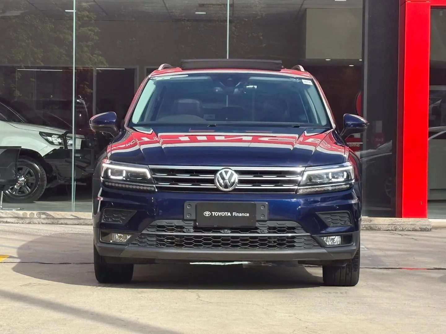 2019 Volkswagen Tiguan Gallery Image 9