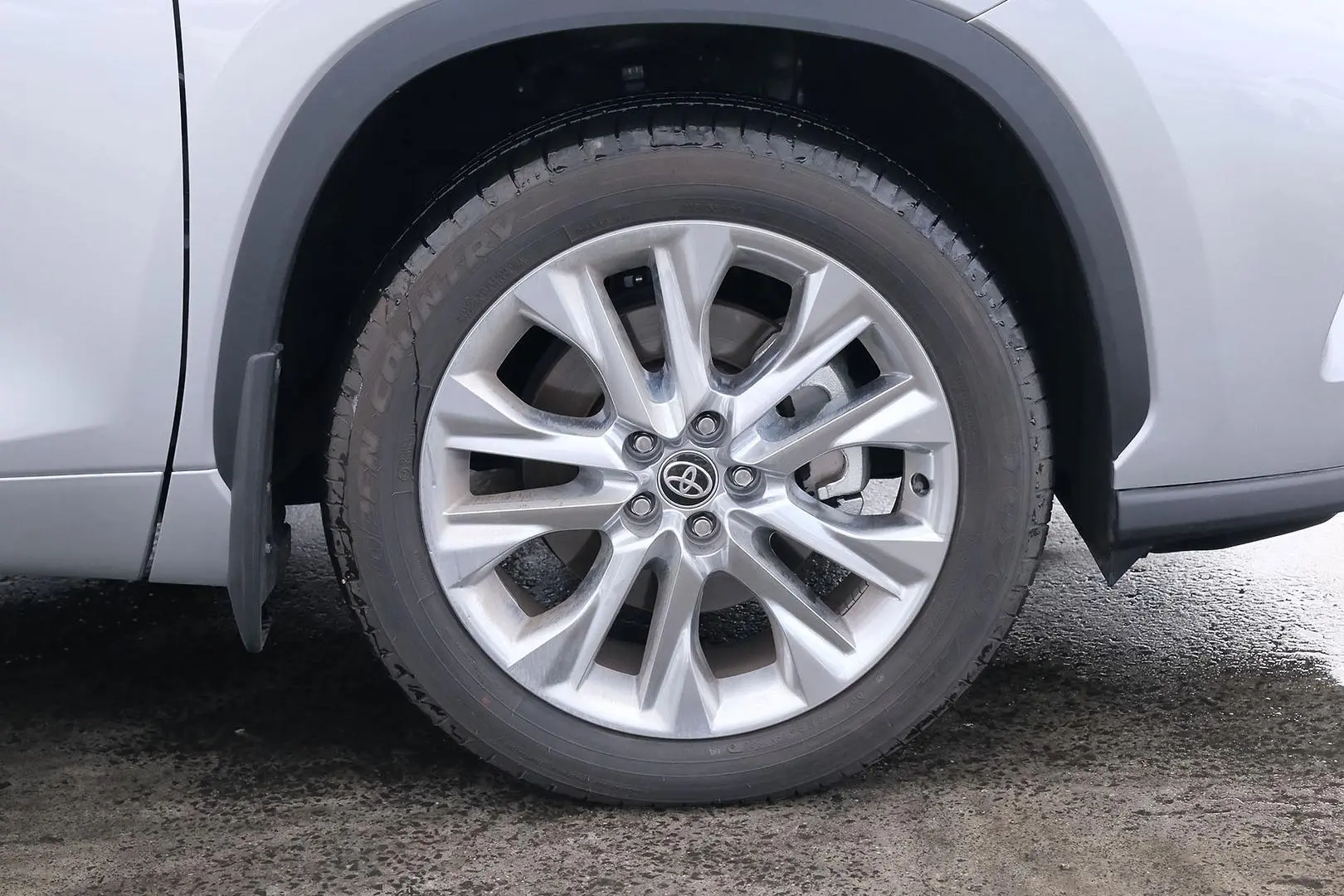 2023 Toyota Kluger Gallery Image 6