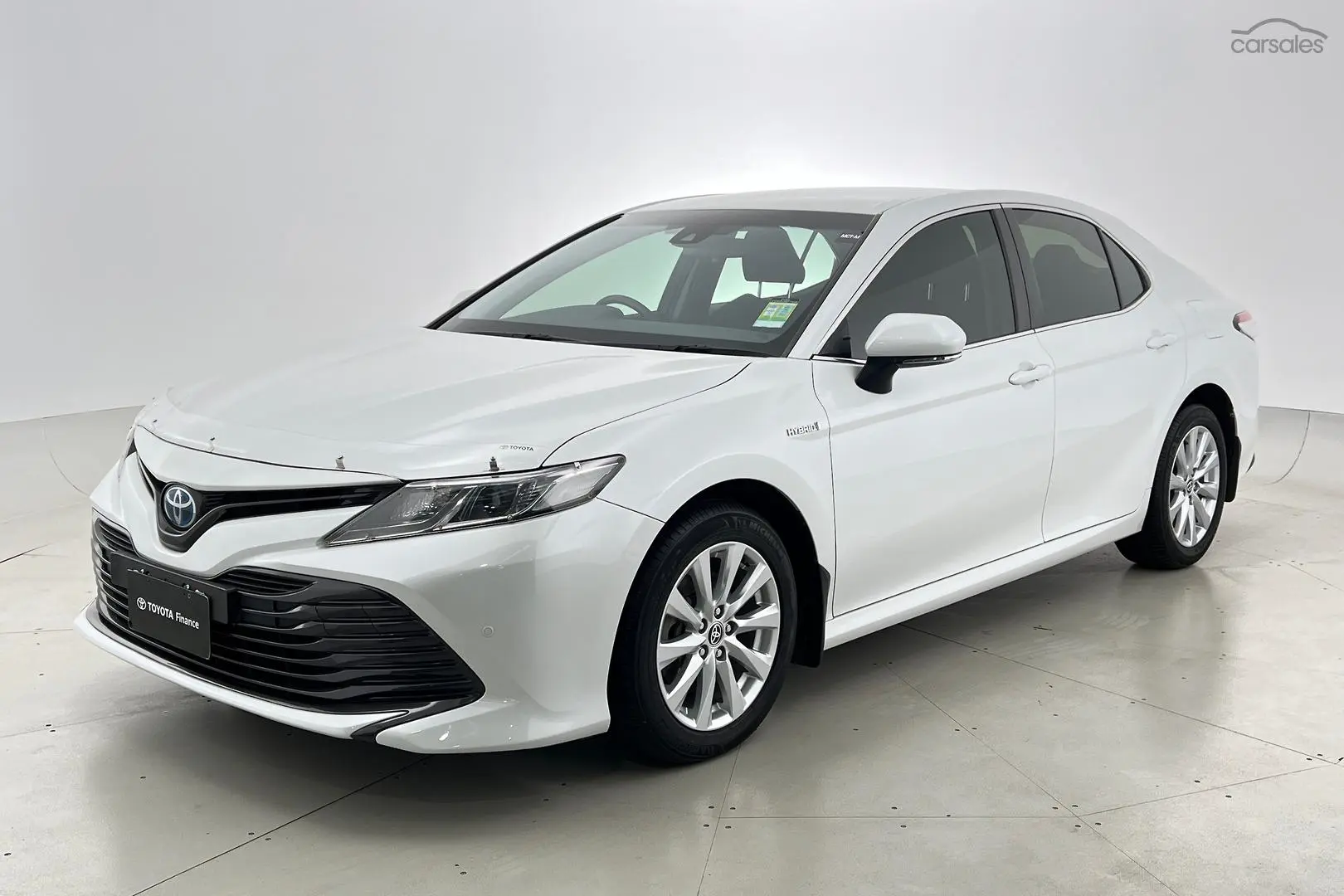 2020 Toyota Camry Image 4