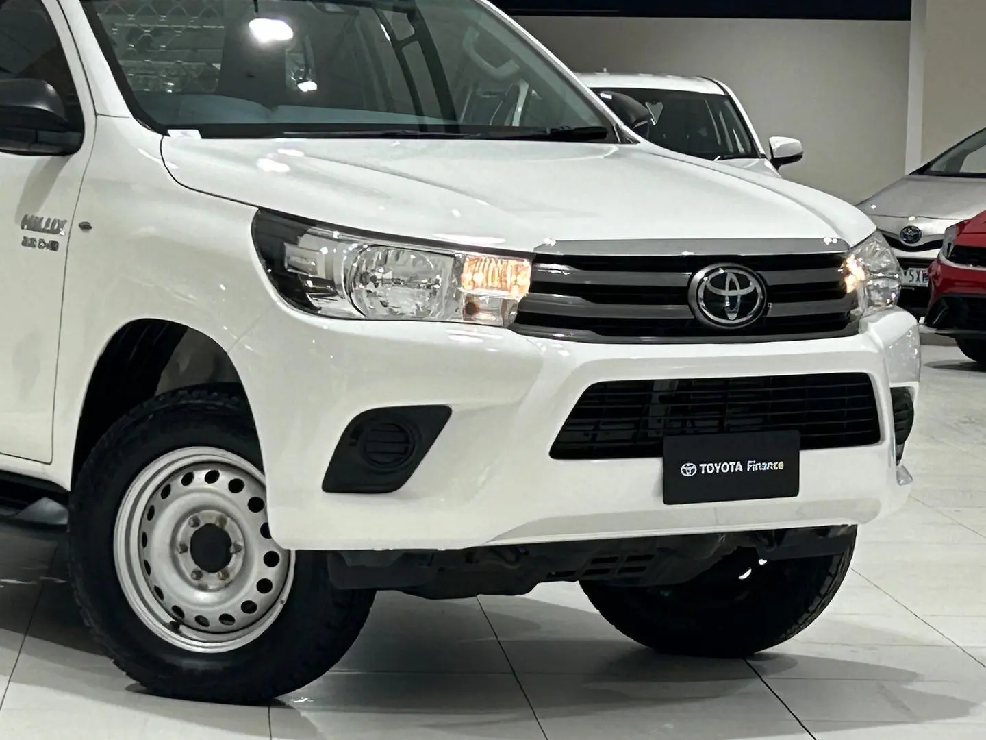 2020 Toyota Hilux Gallery Image 3