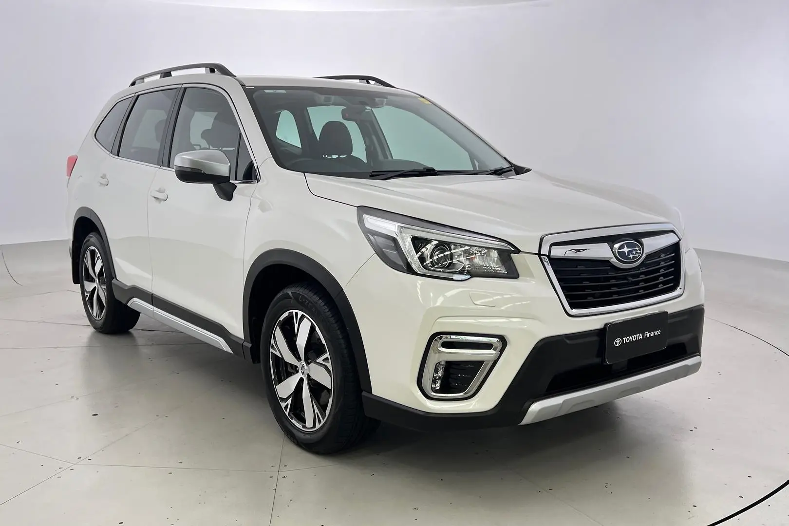 2020 Subaru Forester Gallery Image 1