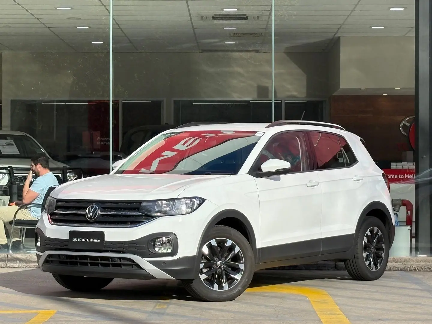 2022 Volkswagen T-Cross Gallery Image 4