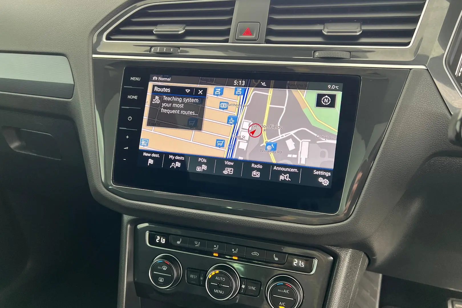 2020 Volkswagen Tiguan Gallery Image 19