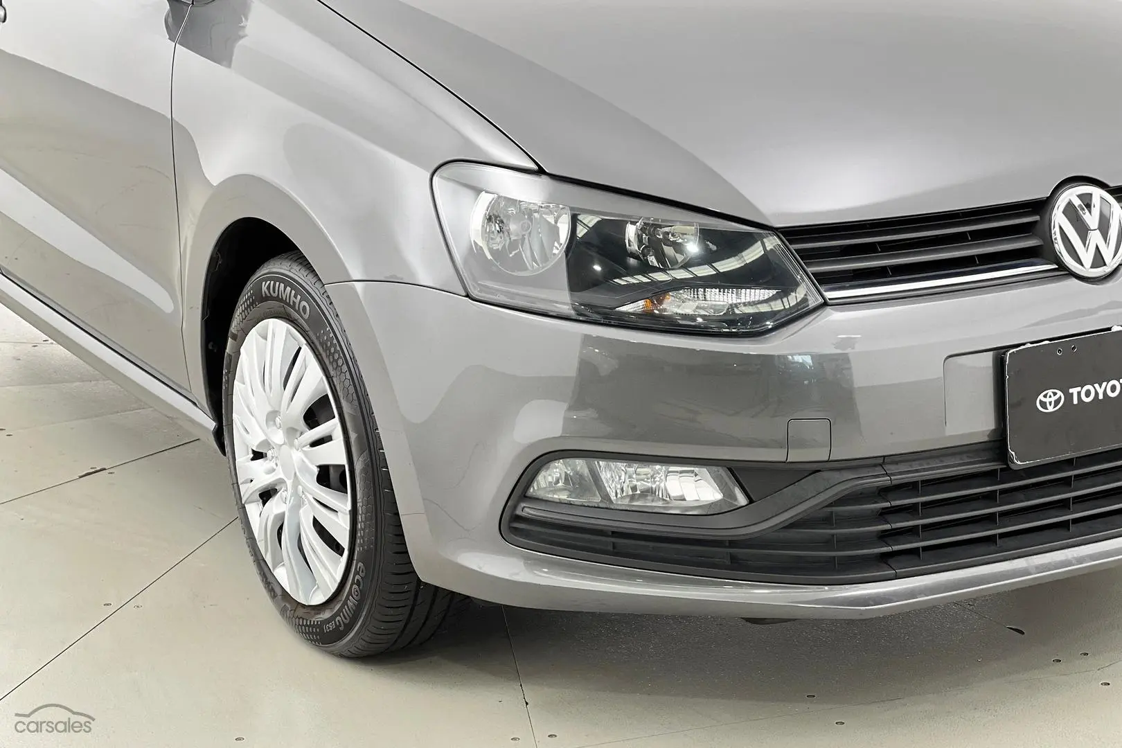 2016 Volkswagen Polo Image 11