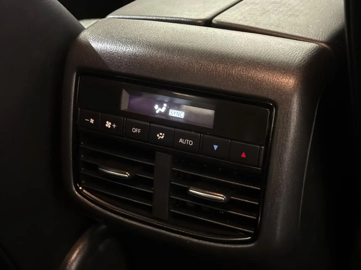 2017 Mazda CX-9 Gallery Image 15
