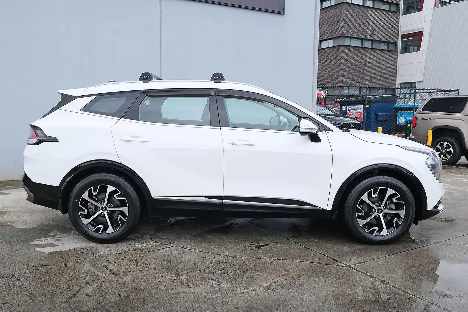 2022 Kia Sportage Gallery Image 5