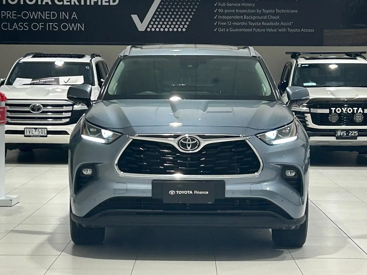 2023 Toyota Kluger Gallery Image 4