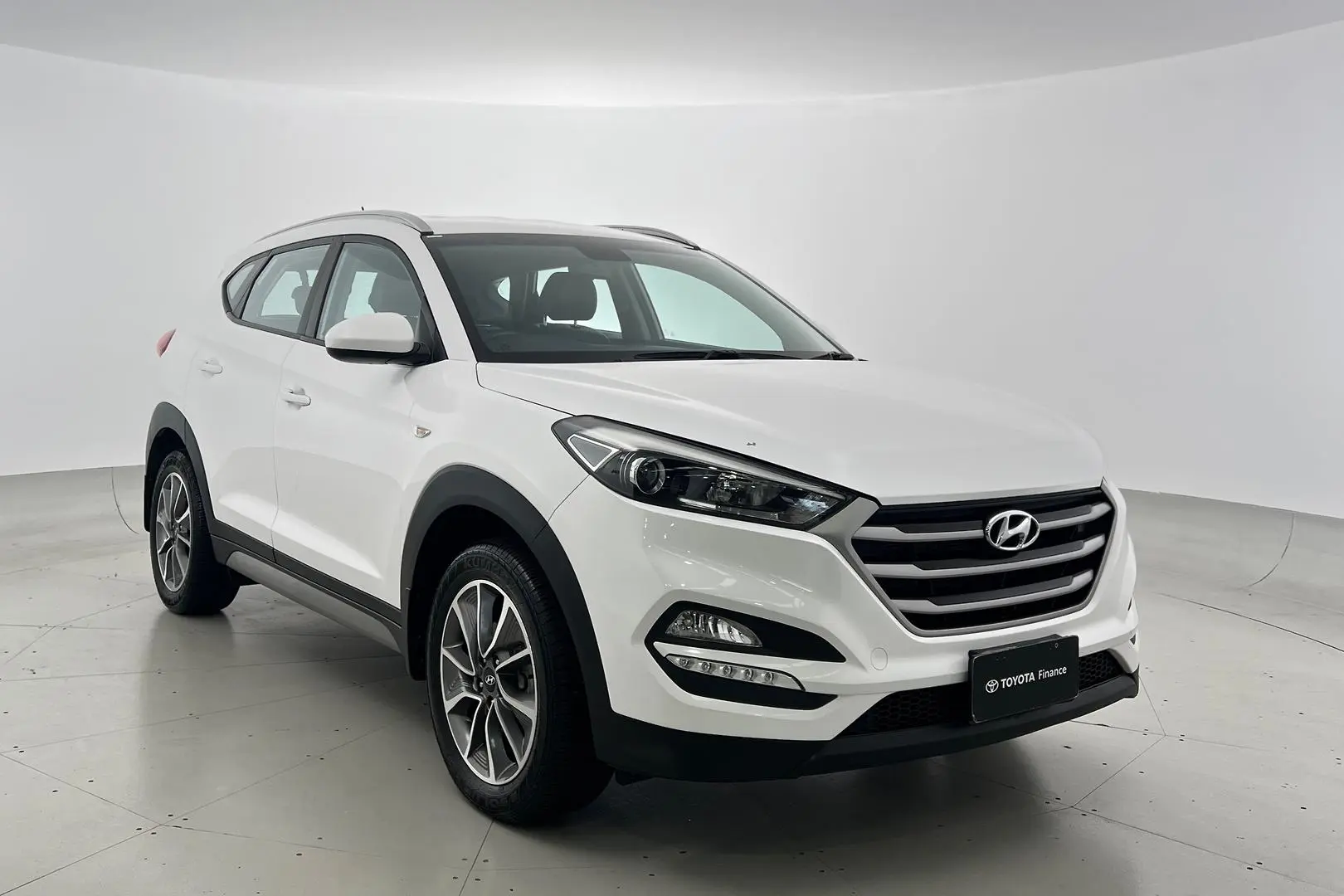 2017 Hyundai Tucson Gallery Image 1