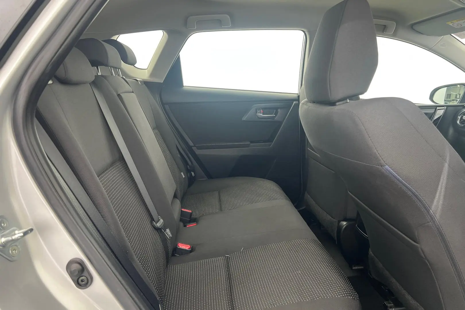 2018 Toyota Corolla Gallery Image 14