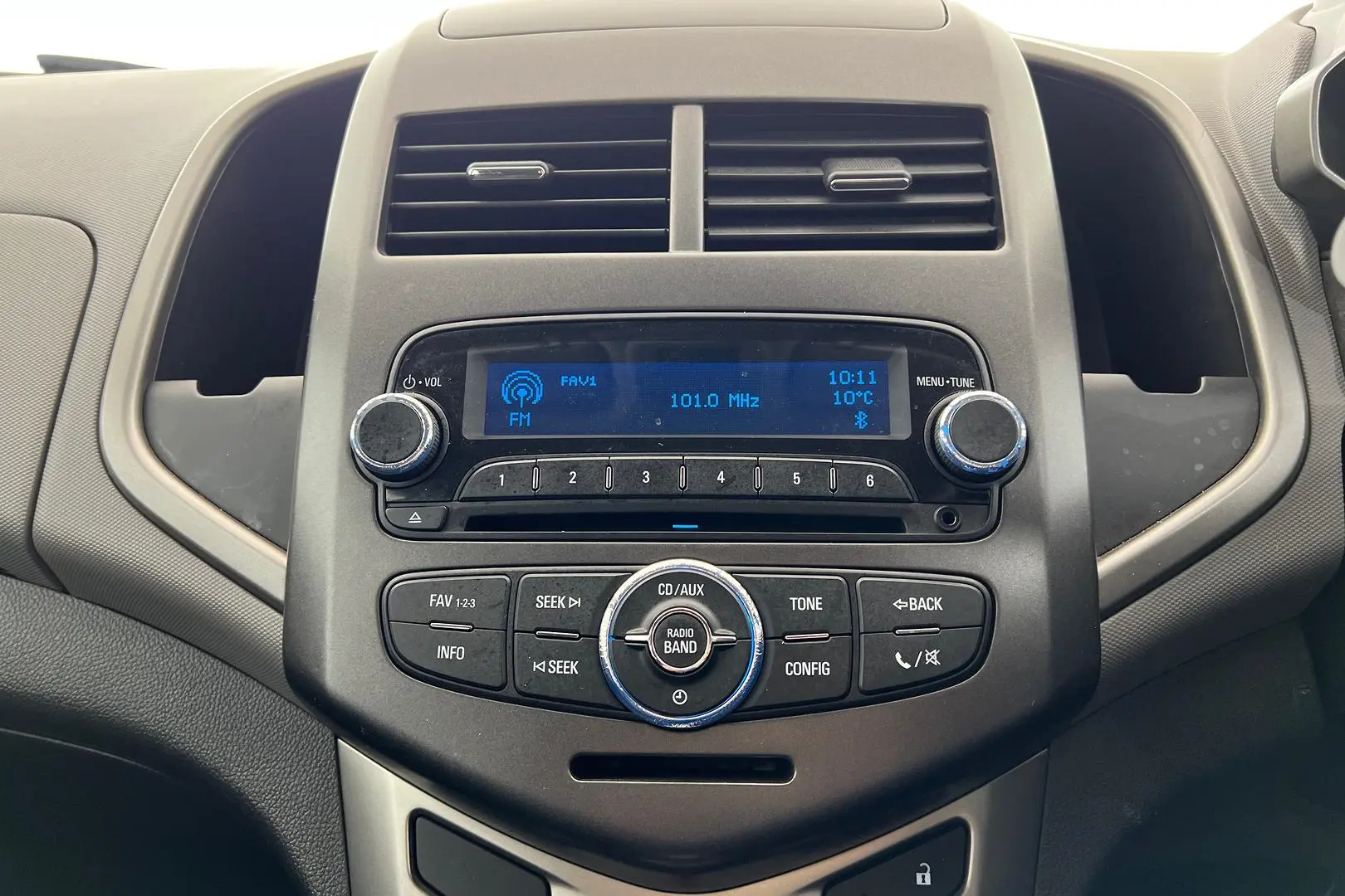 2014 Holden Barina Gallery Image 14