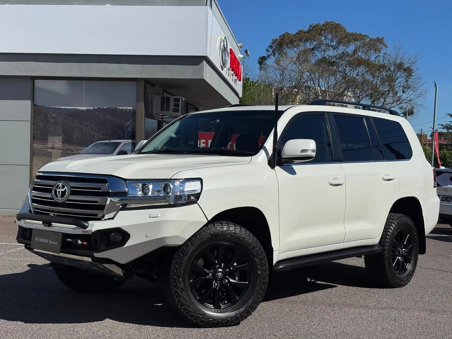 2021 Toyota Landcruiser Gallery Image 10