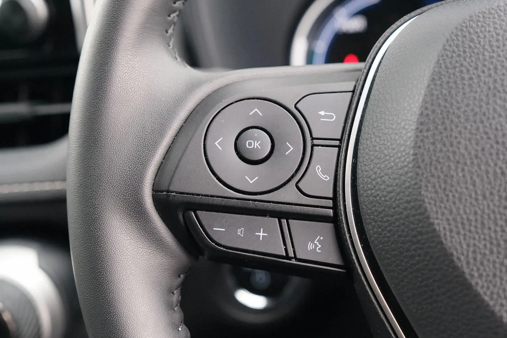2024 Toyota RAV4 Gallery Image 15