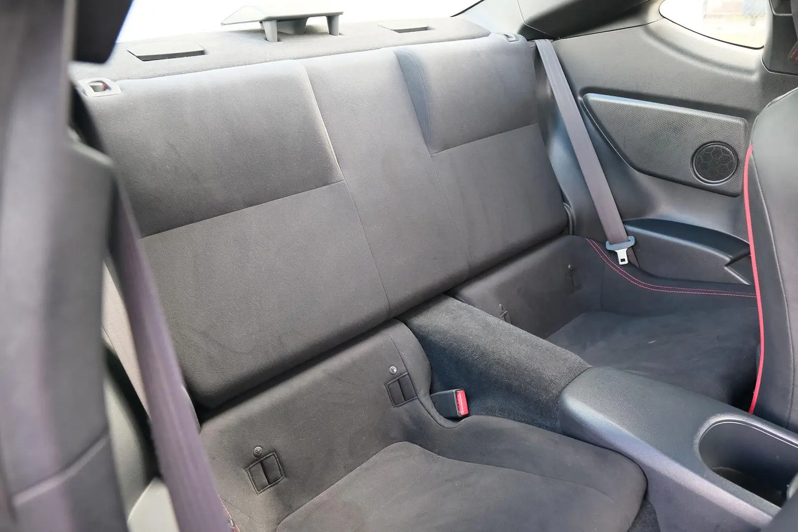 2015 Toyota 86 Gallery Image 12