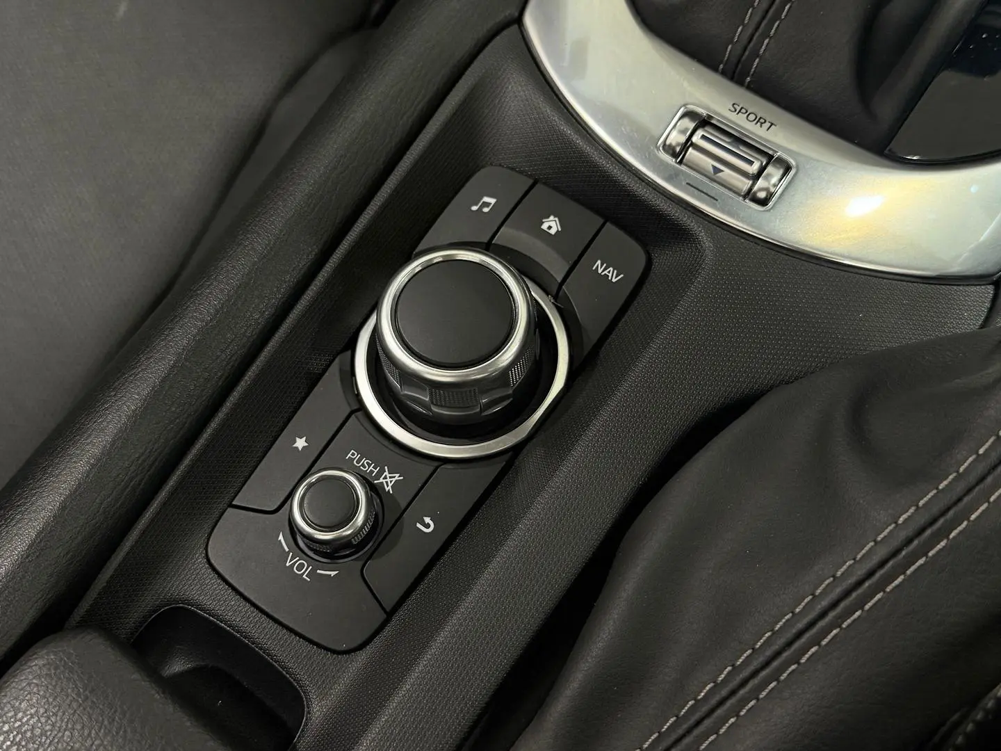 2020 Mazda MX-5 Gallery Image 22